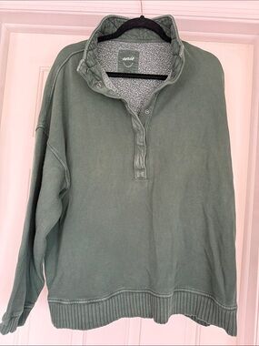 aerie Women’s Sage Green Quarter-Snap Crewneck Pullover